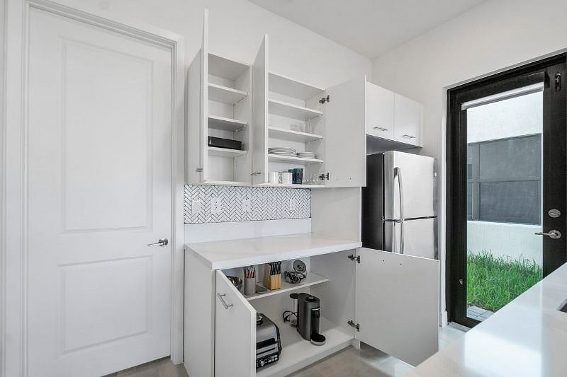 Furnished Finder property 452329_1 photo 7