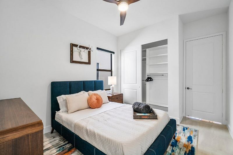 Furnished Finder property 452329_1 photo 9