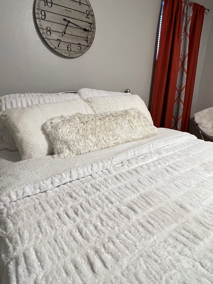 Furnished Finder property 452358_2 photo 10