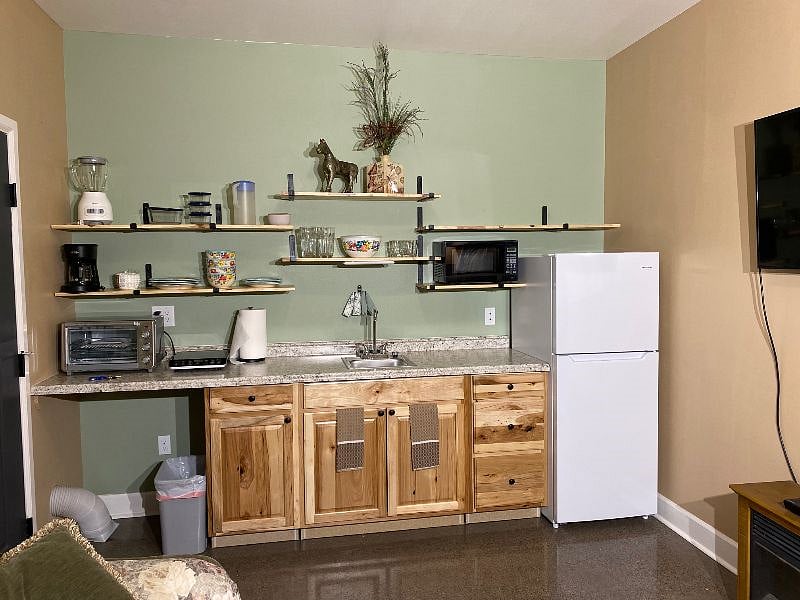 Furnished Finder property 452372_1 photo 7