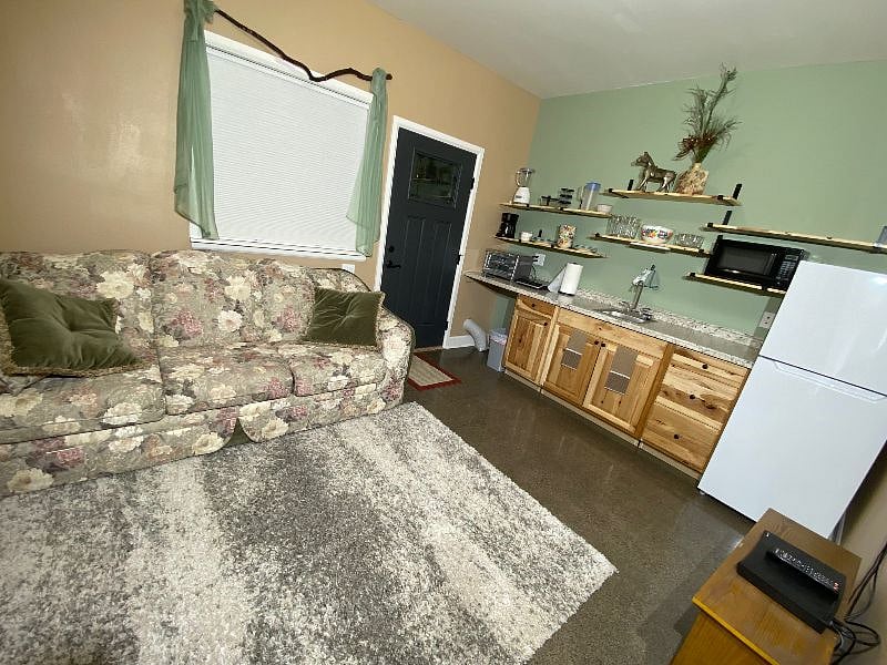 Furnished Finder property 452372_1 photo 5