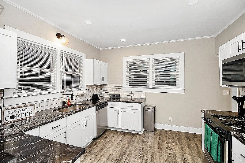 Furnished Finder property 452383_1 photo 30