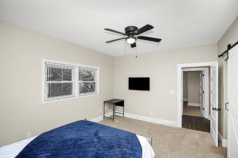 Furnished Finder property 452383_1 photo 17