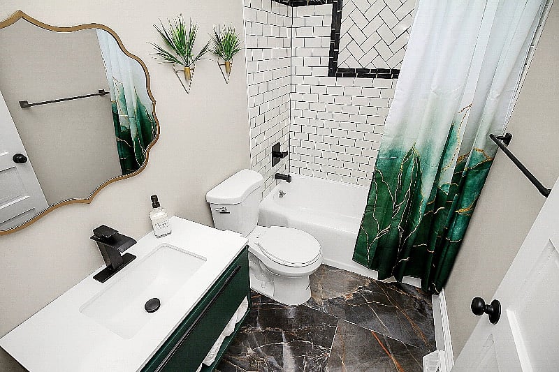 Furnished Finder property 452383_1 photo 13