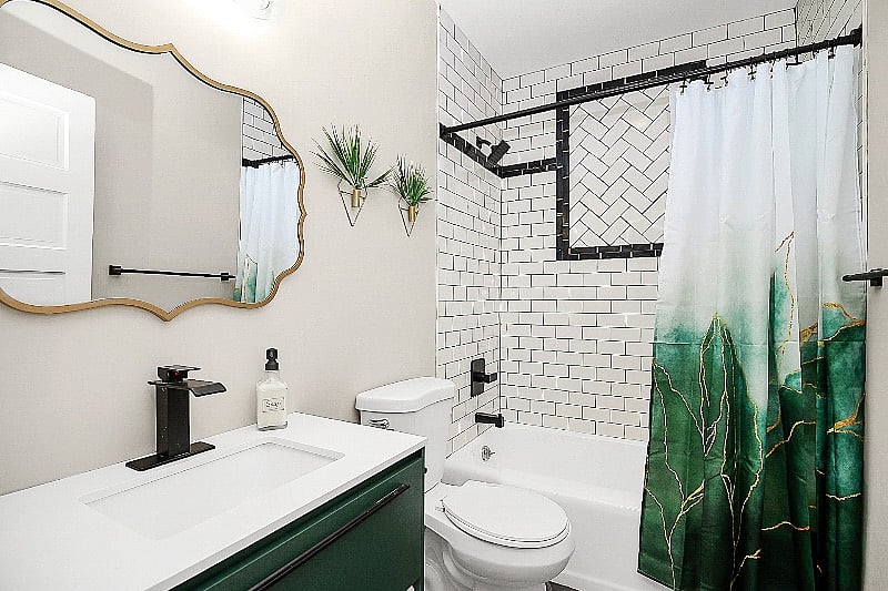 Furnished Finder property 452383_1 photo 12