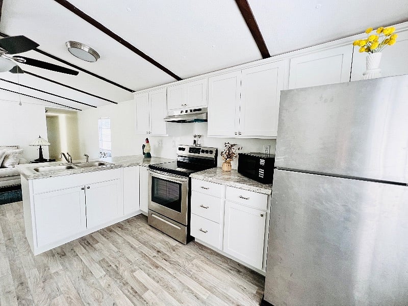 Furnished Finder property 452385_1 photo 9