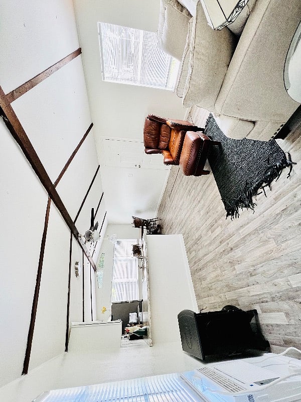 Furnished Finder property 452385_1 photo 11