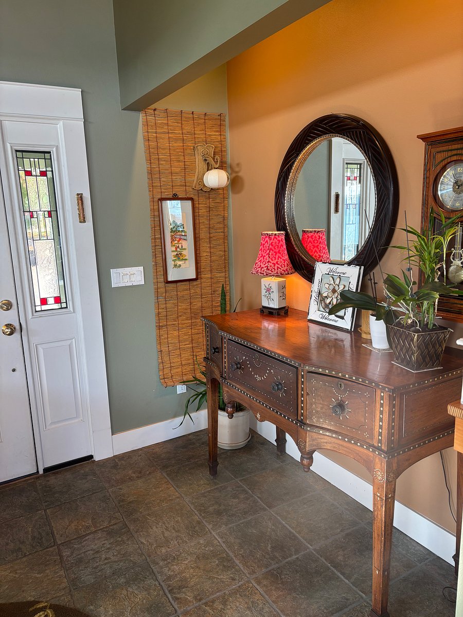 Furnished Finder property 452398_1 photo 3