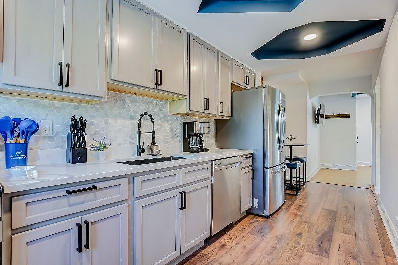 Furnished Finder property 452399_1 photo 6