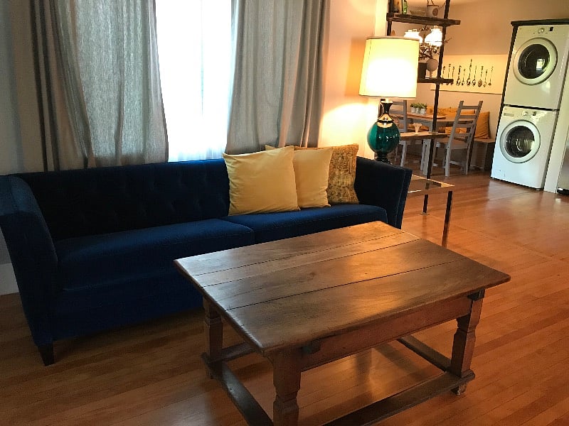 Furnished Finder property 452402_1 photo 3