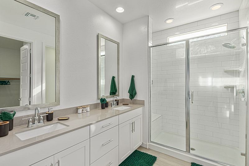 Furnished Finder property 452456_1 photo 12