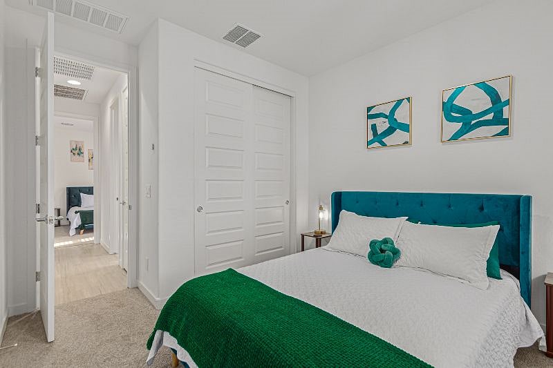 Furnished Finder property 452456_1 photo 18