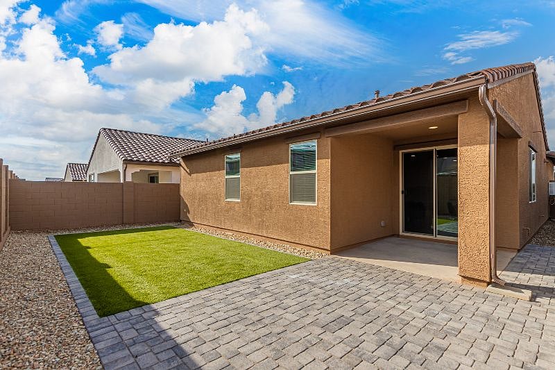 Furnished Finder property 452456_1 photo 22