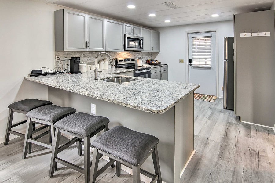 Furnished Finder property 452466_1 photo 3