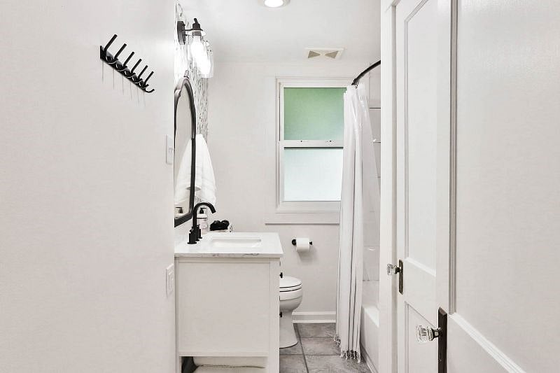 Furnished Finder property 452517_1 photo 16