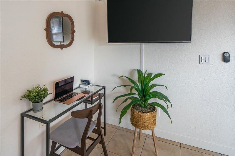Furnished Finder property 452542_1 photo 9