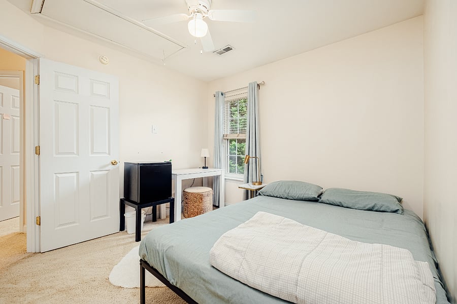 Furnished Finder property 452552_1 photo 24
