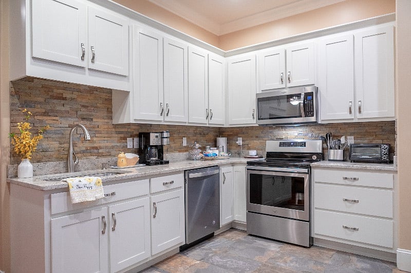 Furnished Finder property 452554_1 photo 6