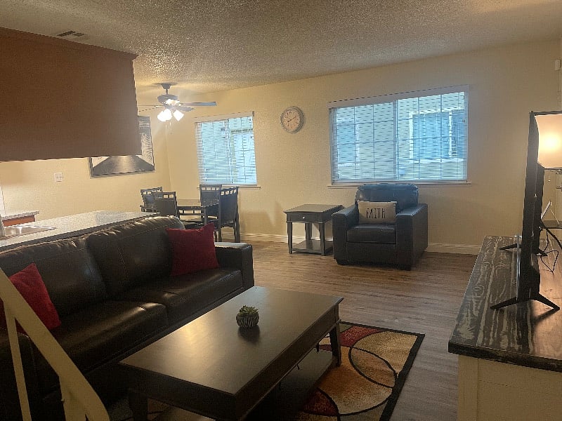 Furnished Finder property 452569_1 photo 4
