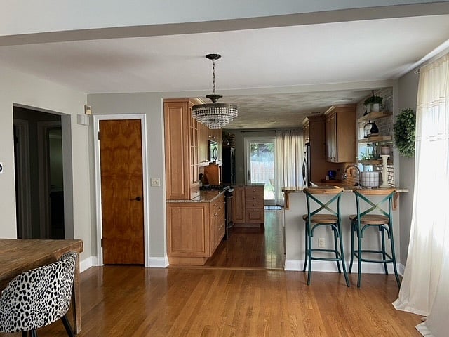 Furnished Finder property 452570_3 photo 3