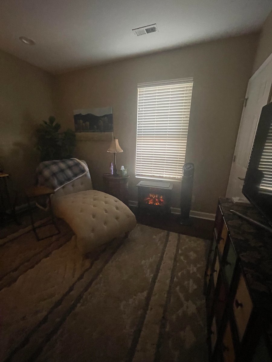 Furnished Finder property 452593_1 photo 16