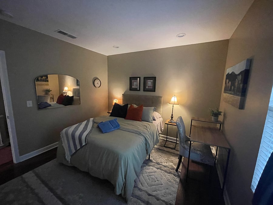 Furnished Finder property 452593_1 photo 8