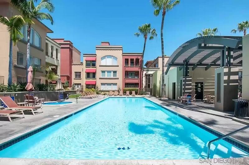 Furnished Finder property 452656_1 photo 13