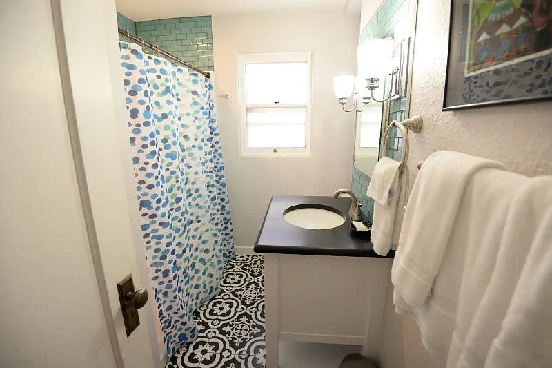 Furnished Finder property 452668_1 photo 15