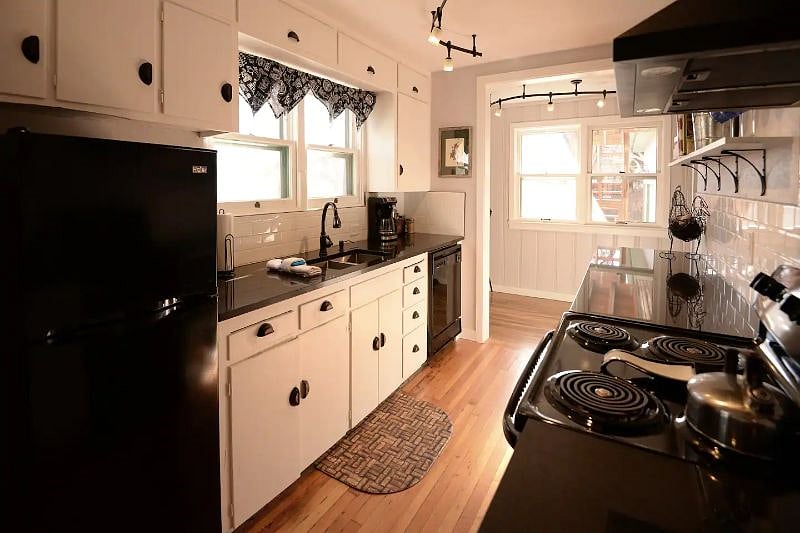 Furnished Finder property 452668_1 photo 6