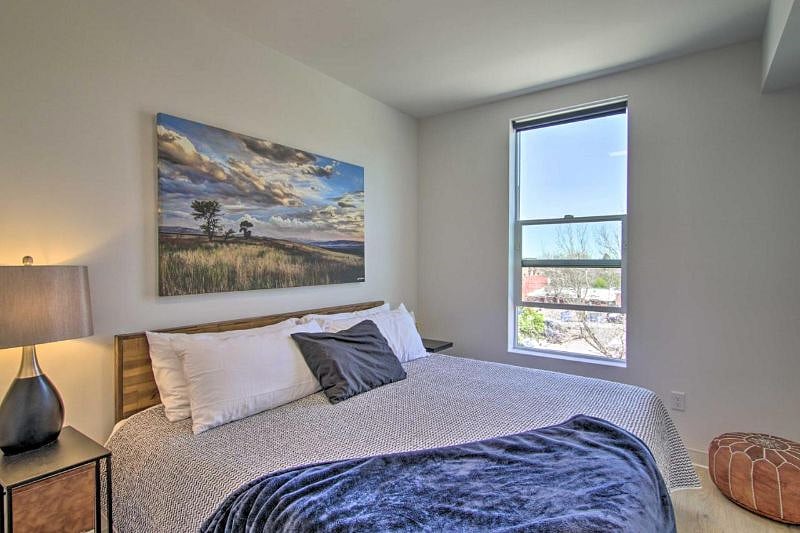 Furnished Finder property 452675_1 photo 11
