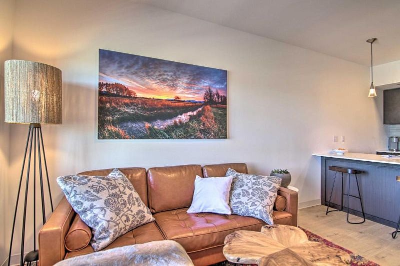 Furnished Finder property 452675_1 photo 18