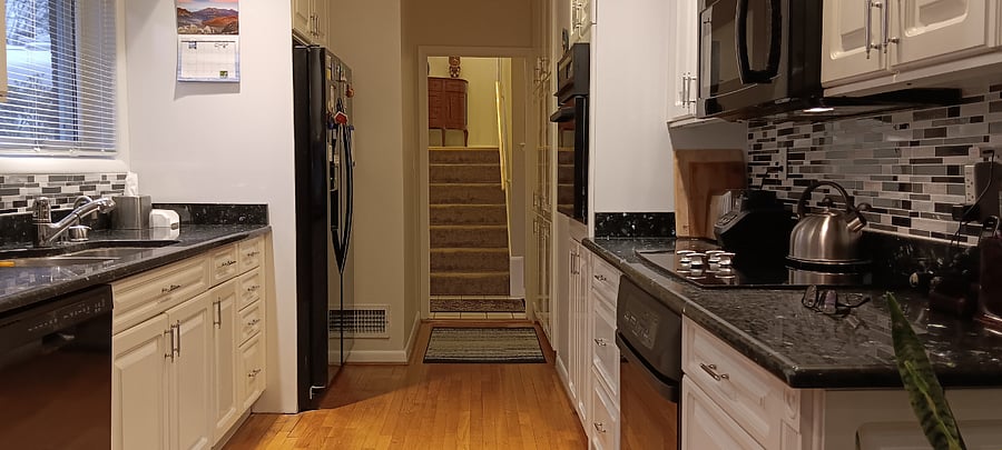 Furnished Finder property 452701_1 photo 9