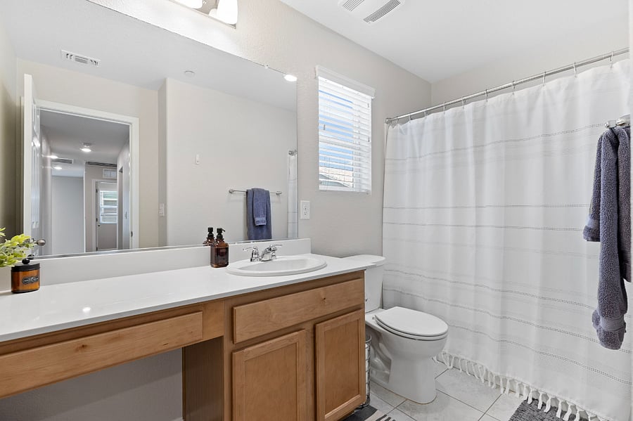 Furnished Finder property 452722_1 photo 18