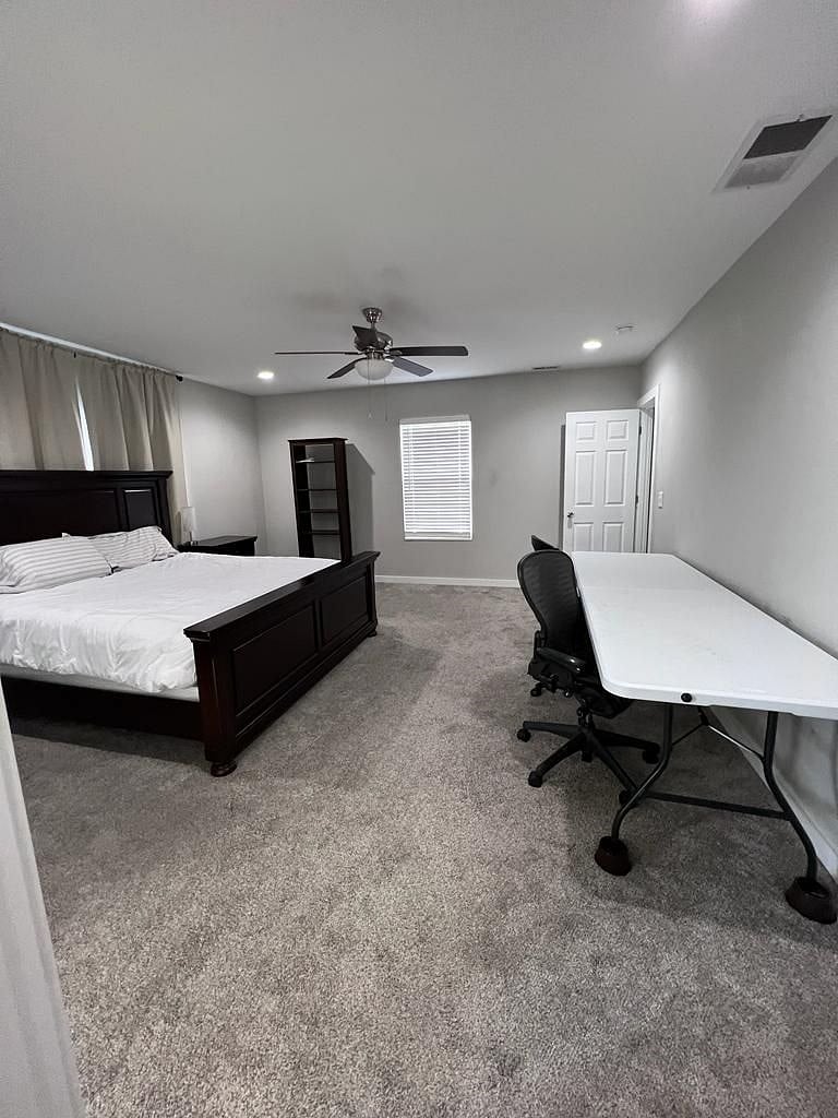 Furnished Finder property 452807_1 photo 8