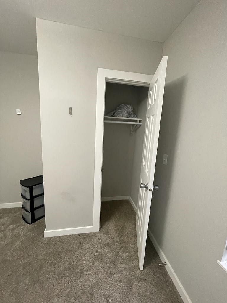 Furnished Finder property 452807_4 photo 8