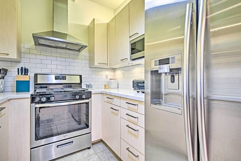 Furnished Finder property 452809_1 photo 9
