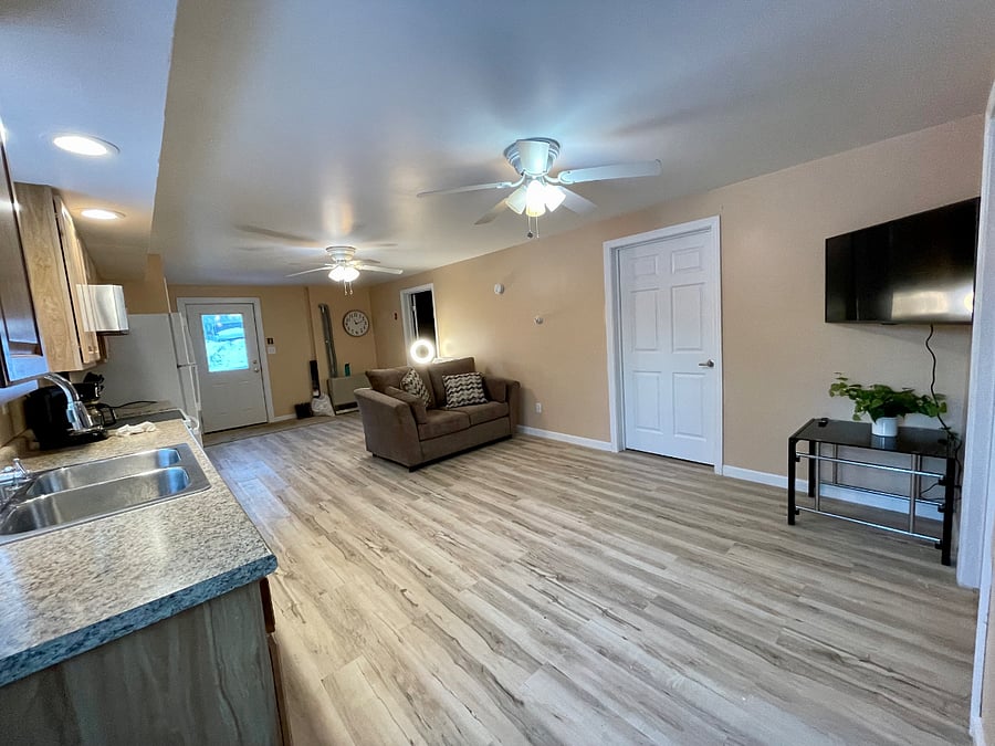Furnished Finder property 452818_1 photo 8