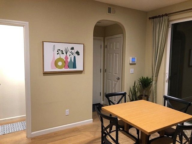 Furnished Finder property 452819_1 photo 5