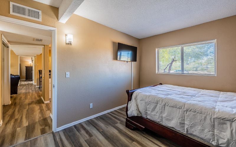 Furnished Finder property 452850_1 photo 15