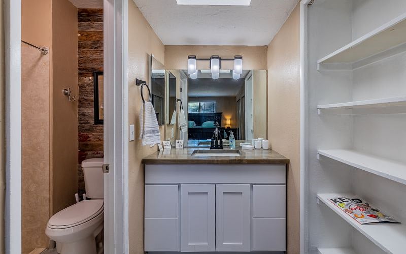 Furnished Finder property 452850_1 photo 24