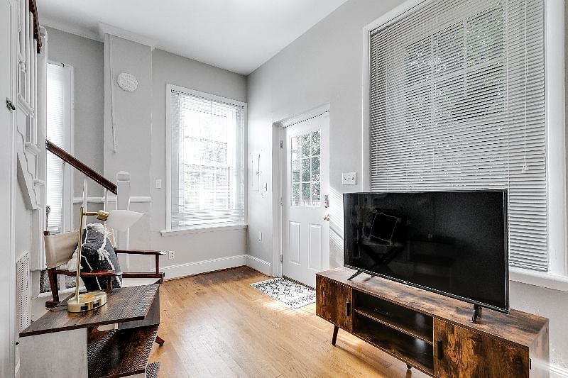 Furnished Finder property 452873_1 photo 20