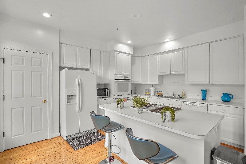 Furnished Finder property 452884_1 photo 23