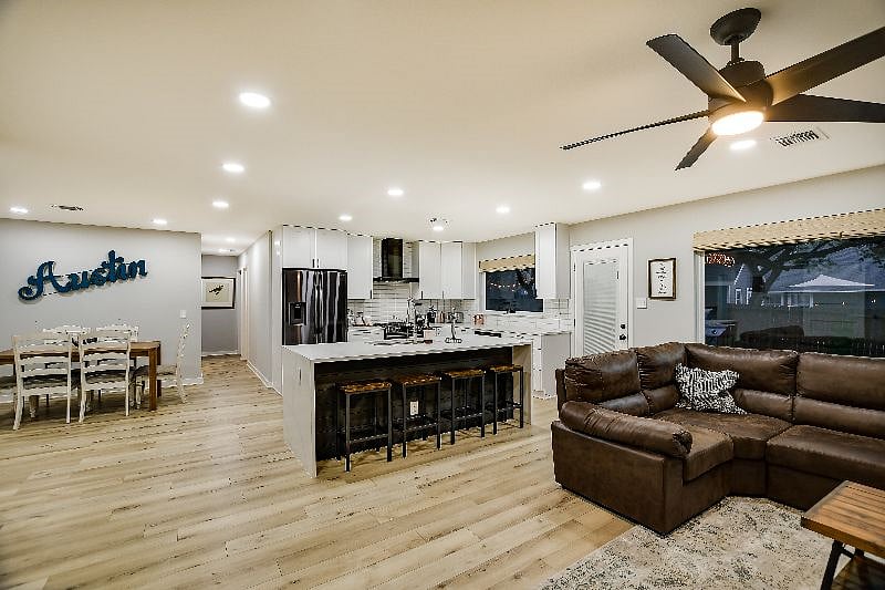 Furnished Finder property 452915_1 photo 3