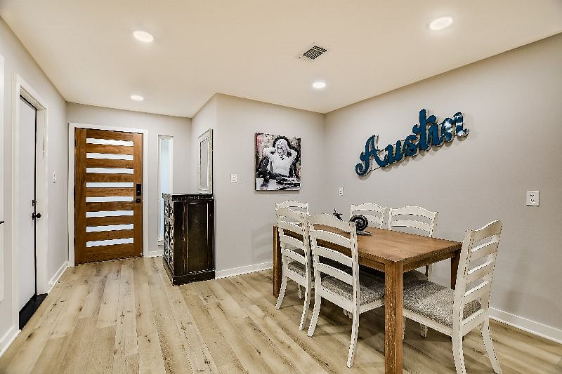 Furnished Finder property 452915_1 photo 4