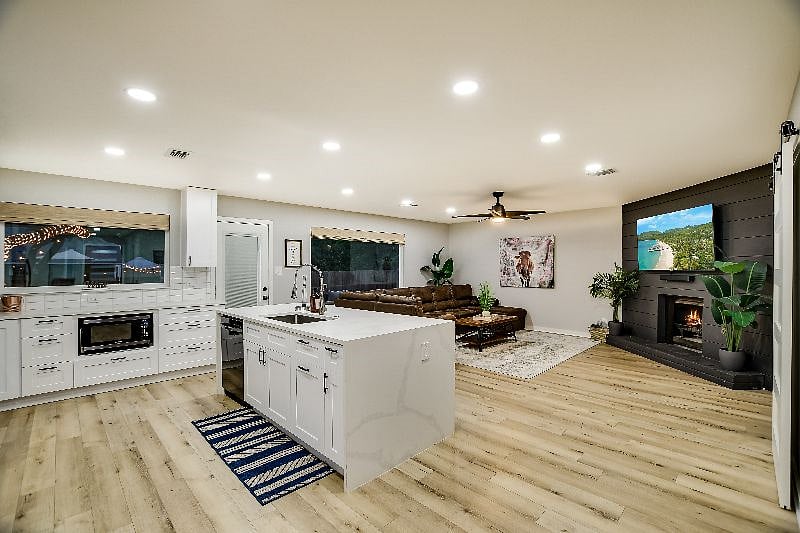 Furnished Finder property 452915_1 photo 7