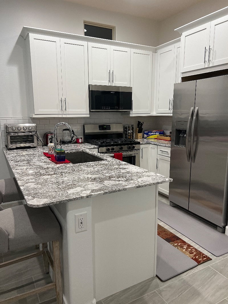 Furnished Finder property 452926_1 photo 3