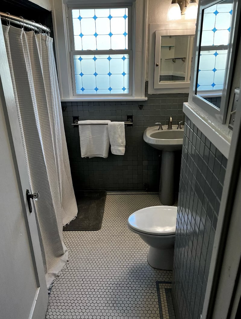 Furnished Finder property 452979_1 photo 7