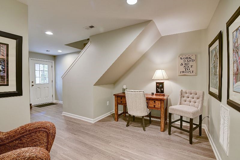 Furnished Finder property 453042_1 photo 18