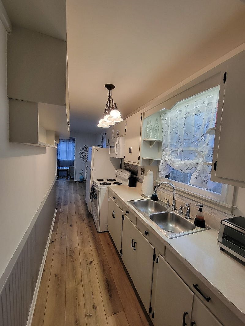 Furnished Finder property 453066_1 photo 10