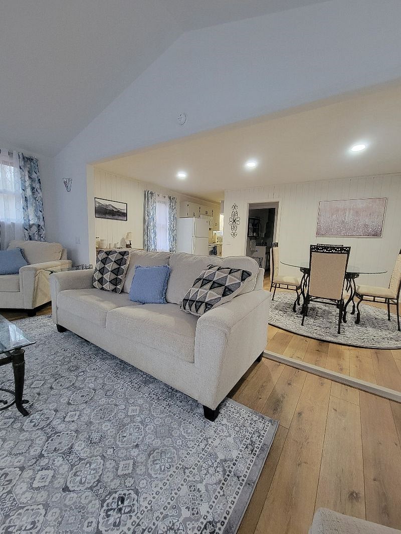 Furnished Finder property 453066_1 photo 16